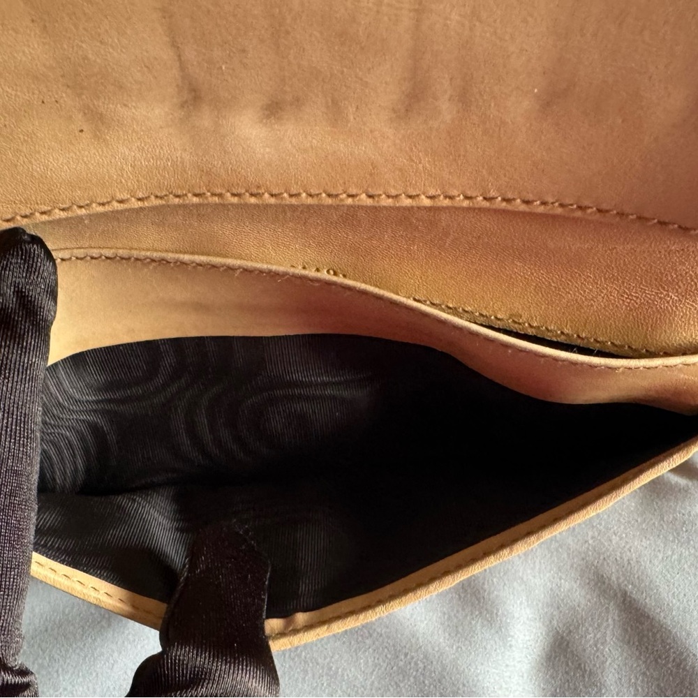 Gucci Vintage Leather Wallet - Picture 8 of 8